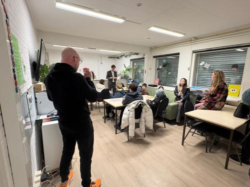 Veel geslaagden bij tussenexamen!